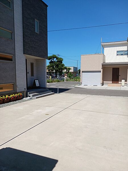 detached 秋田県潟上市天王字長沼64-2
地図を見る