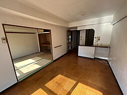 武蔵野拝島ハイツ 121 3LDKのリビング/ダイニング