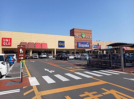 the market Place 所沢北原