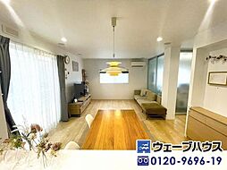 楢津　戸建て 4SLDKのリビング/ダイニング