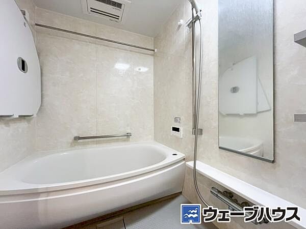 ゆったりと活用可能な浴室です！