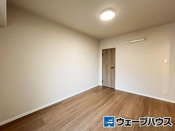 洋室を拡大表示