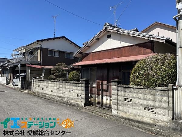 北東からのアングルです。