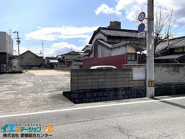 北東からのアングルです。