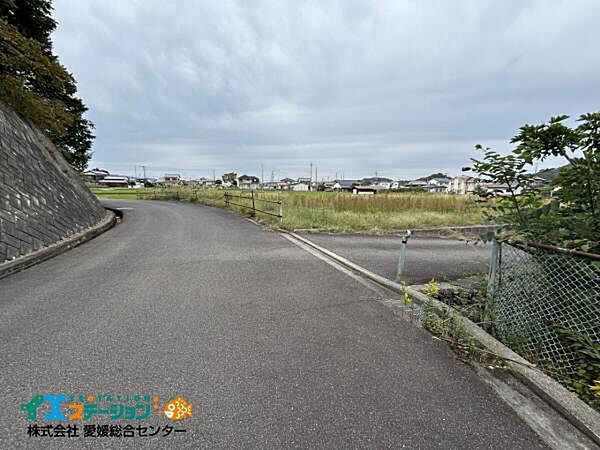 南西側前面道路？
