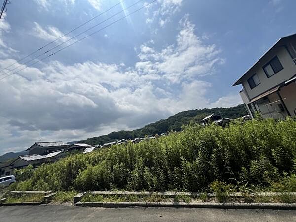 敷地全景　正面から