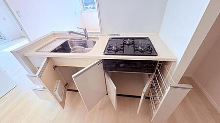キッチン下収納たっぷり!