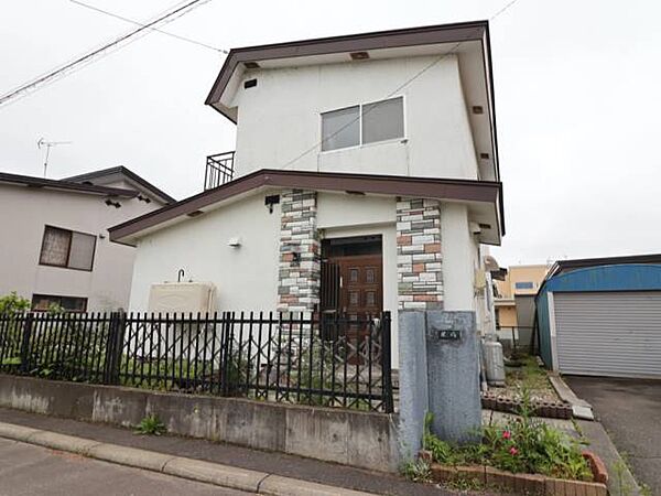 detached 北海道北見市田端町9-15
地図を見る