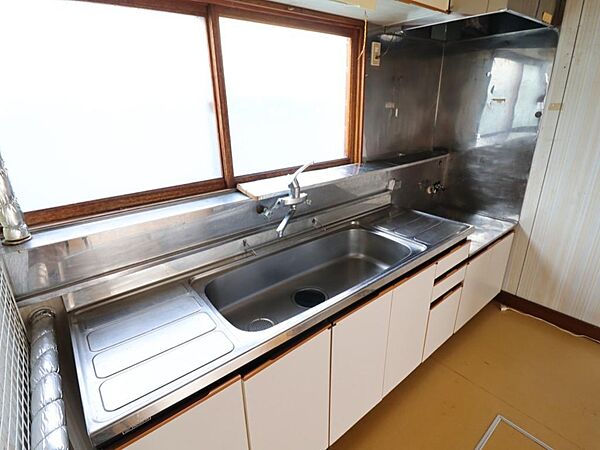 detached 北海道北見市田端町9-15
地図を見る