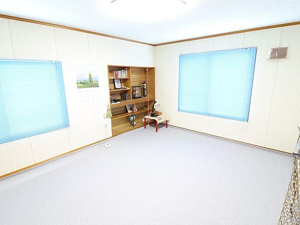 室内