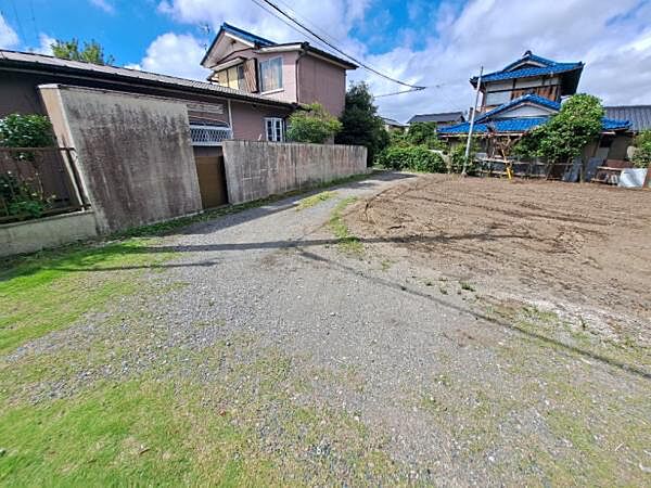 現況更地の為、即お引渡し可能です