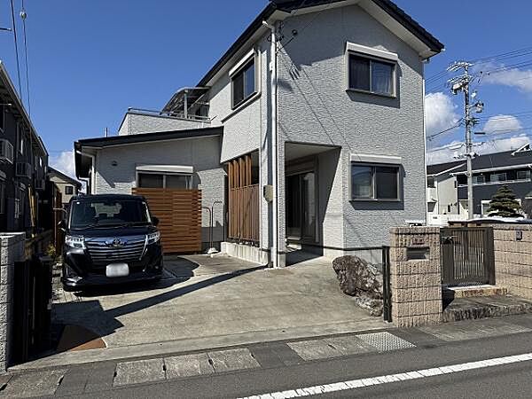 外観：322000423524