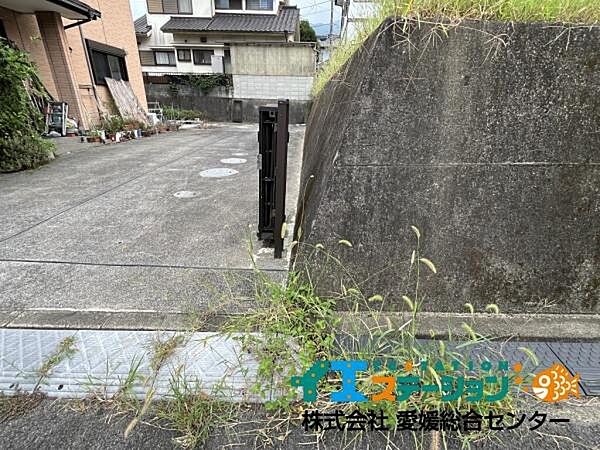 北東側の境界です。