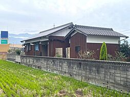 愛媛県西条市新田
