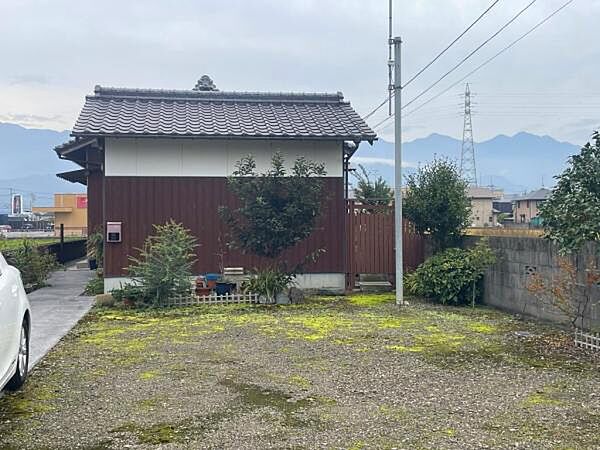 北から