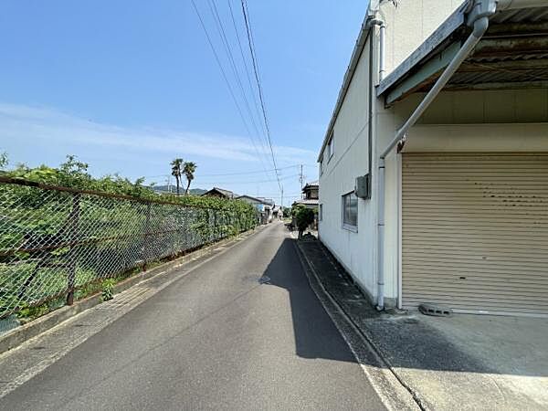 前面道路南から北
