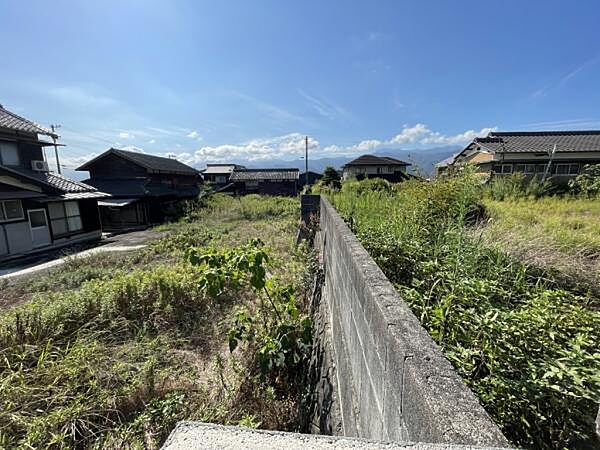 隣地境界　南西側