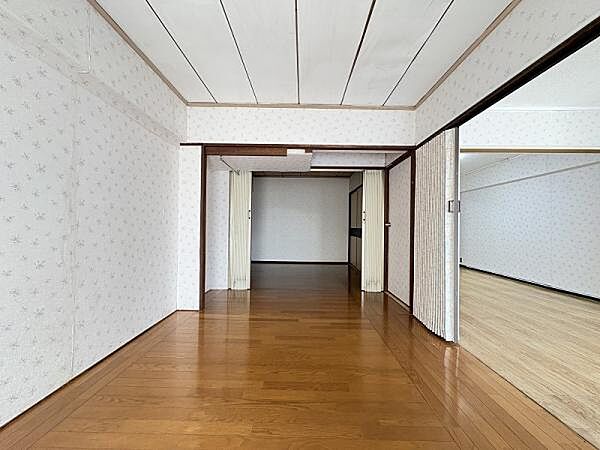 洋室を拡大表示