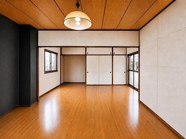 ○人気のオールフローリング仕様！掃除もらくらくです♪※掲載写真はAIによる編集・補正を含んでいるため、実際の物件とは色味・質感・形状・寸法などが一部異なる場合があります。