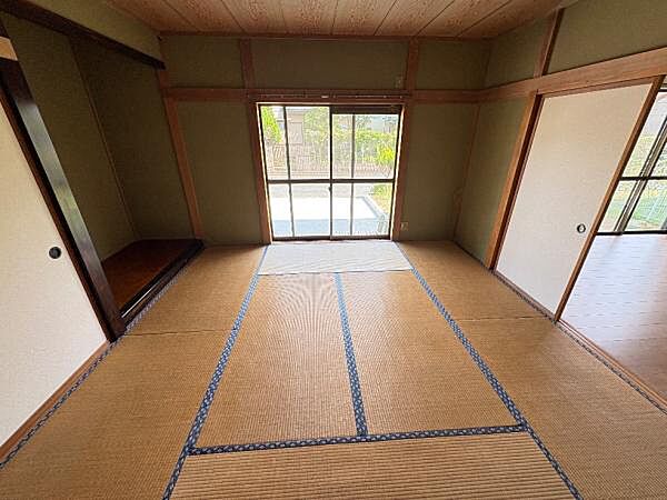1階和室8帖
