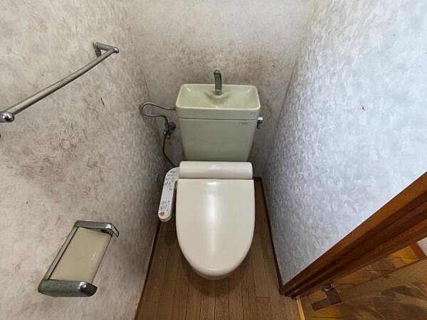 トイレを拡大表示
