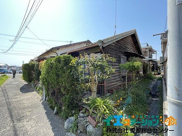 東側です