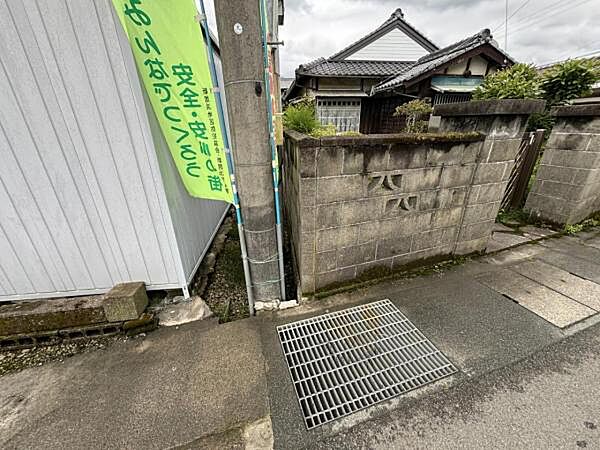 東境界