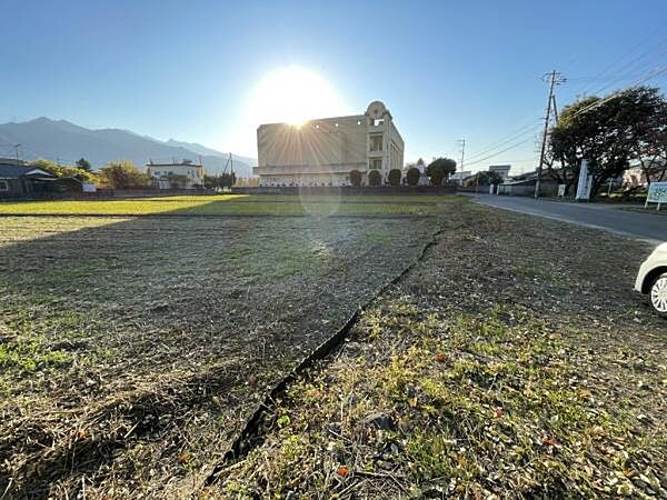 北側　市の土地との境界
