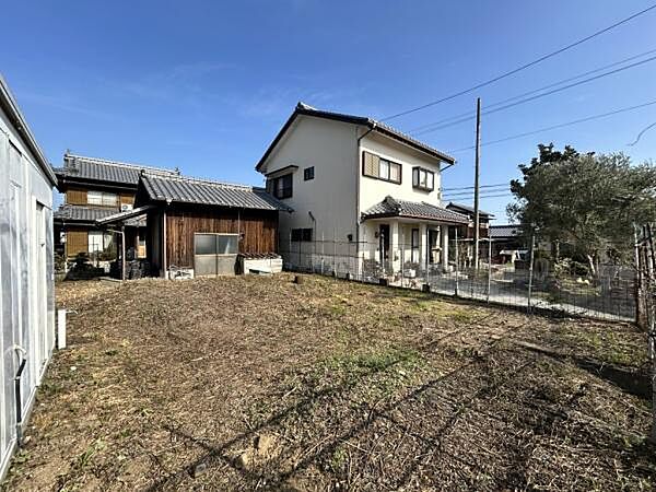 南から敷地見た