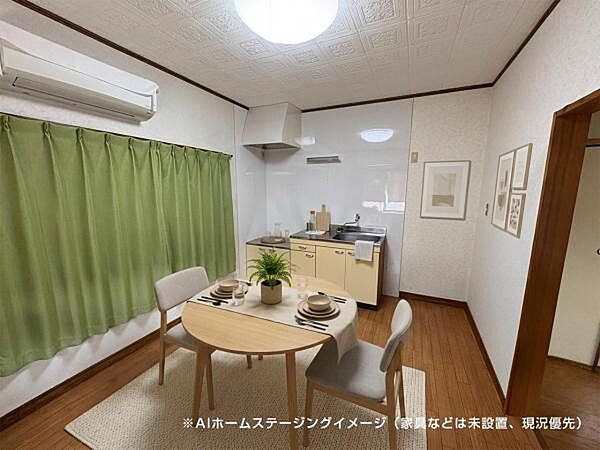2階ダイニングキッチン（家具などは未設置。現況優先。））
