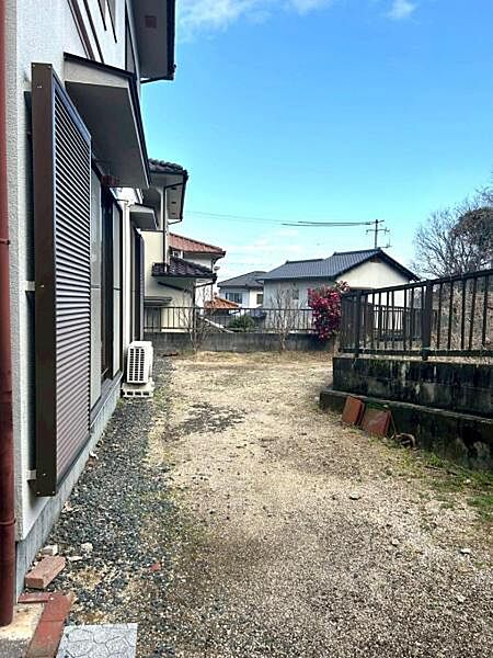 お庭あり！家庭菜園やプールなど、楽しみが広がります。