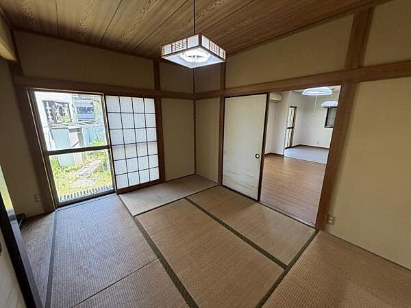 1階和室6帖