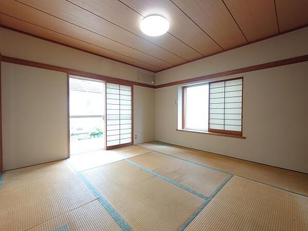 1階　和室8畳