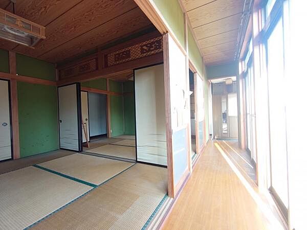 縁側