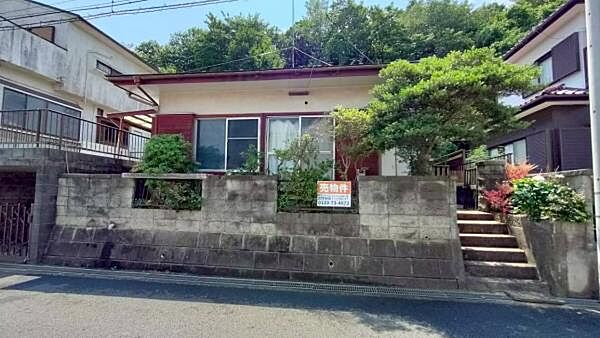 【外観】 人気の平屋建てです