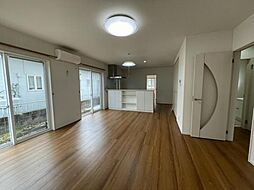 隼人町松永 6LDKのリビング/ダイニング