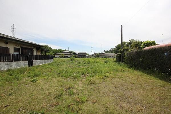 建築条件なしなのでお好きなハウスメーカーで建築可能です。