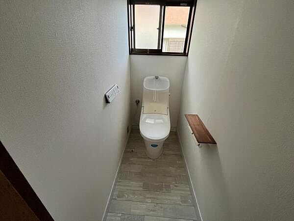 ほっと安らげるトイレ空間です。