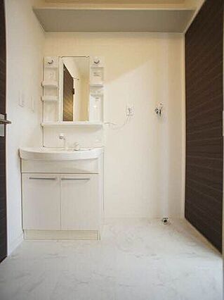 アリシャ A_内装_4