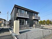 新栃木駅よりバス11分 徒歩4分 築3年8ヶ月 2階建の賃貸物件