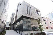 品川駅より徒歩13分 築5年2ヶ月 3階建の賃貸物件