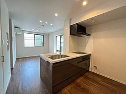 カーサプレミアス 00201 2階2LDKの室内