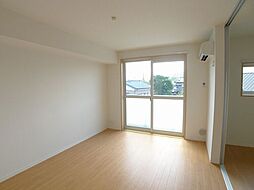 グランバリエIII 00305 3階1LDKの室内