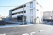 初石駅より徒歩10分 2階 築8年9ヶ月の賃貸物件