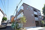 大和駅より徒歩6分 築7年1ヶ月 3階建の賃貸物件