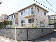 逗子駅よりバス10分 徒歩3分 築36年9ヶ月 2階建の賃貸物件