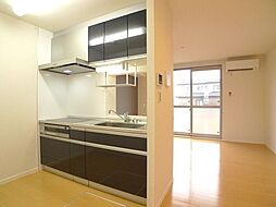 ラヴィエールII 00101 1階2LDKの室内