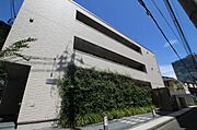 目黒駅より徒歩5分 3階 築8年8ヶ月の賃貸物件