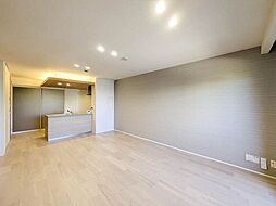 スターヴィレッジ 00204 2階2LDKの室内