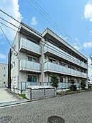 仲町台駅より徒歩17分 築9年4ヶ月 3階建の賃貸物件